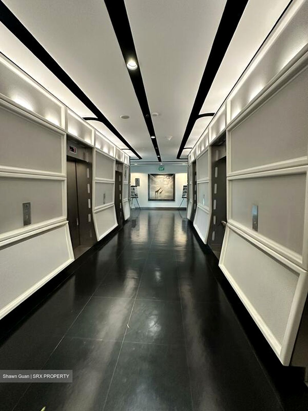 Sandcrawler (D5), Office #497250491